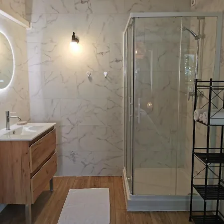 Apartment Confort - Clim - Ascenseur